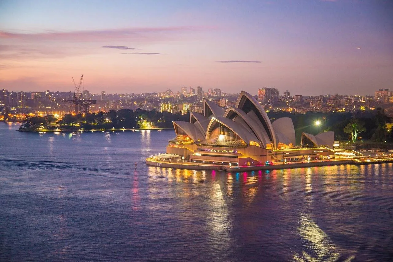 2025 Australian School Holidays – Plan a Family Getaway at Marco Polo Motor Inn Sydney Hotel